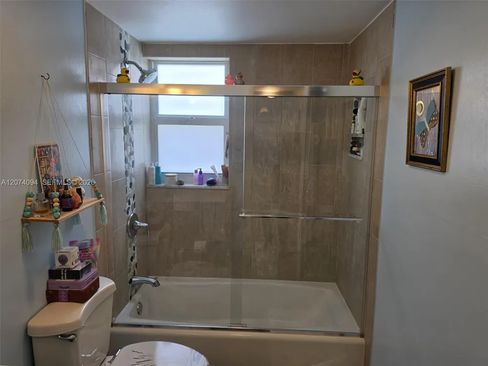 300 NE 12th Ave #108 Hallandale Beach, FL 33009