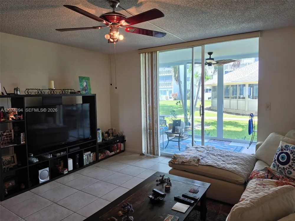 300 NE 12th Ave #108 Hallandale Beach, FL 33009