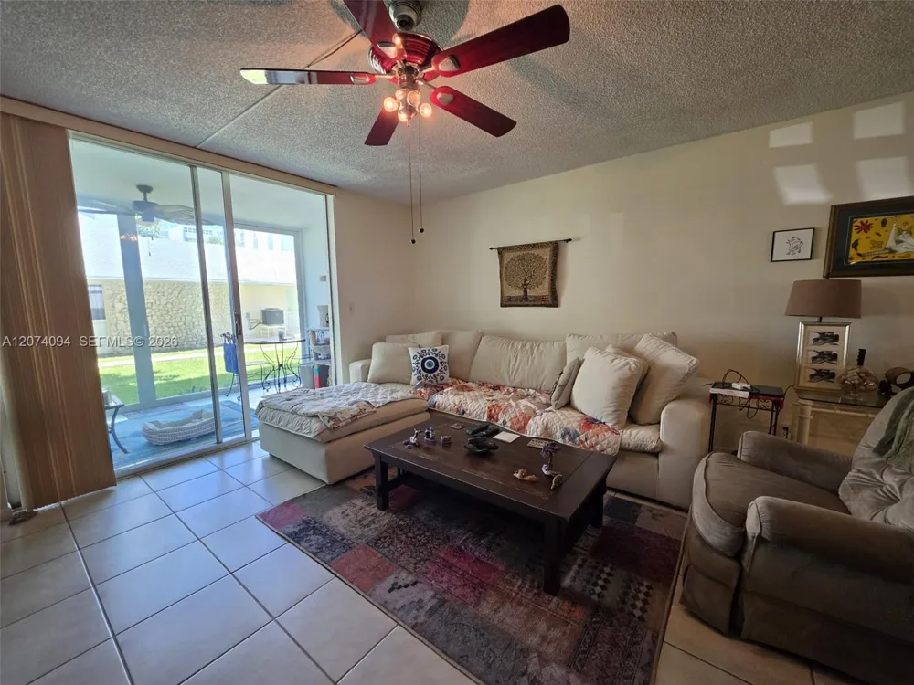 300 NE 12th Ave #108 Hallandale Beach, FL 33009