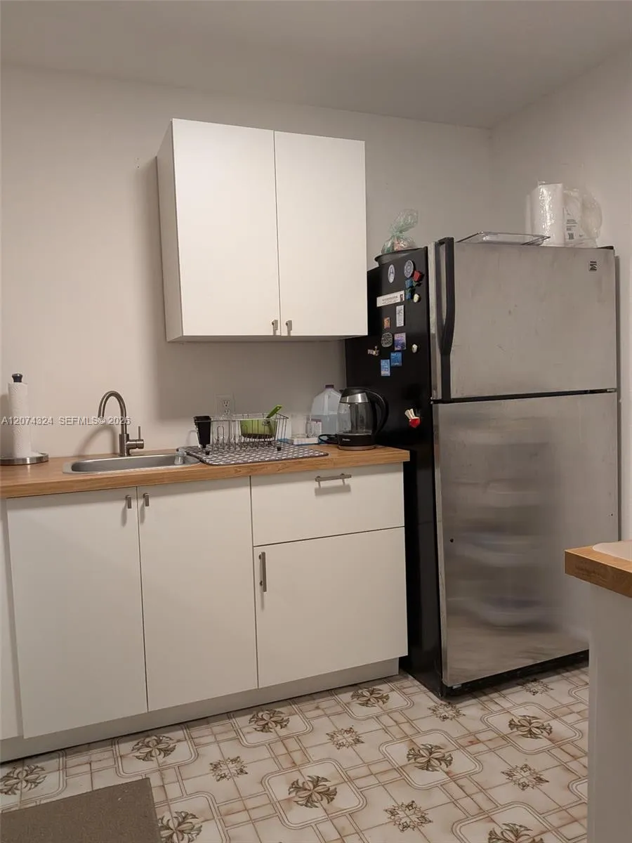 1228 West Ave #609 Miami Beach, FL 33139