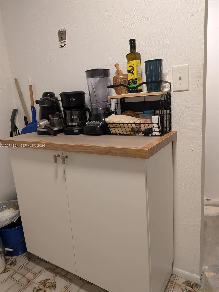 1228 West Ave #609 Miami Beach, FL 33139