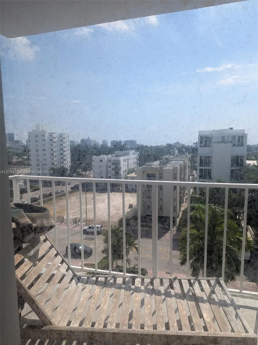 1228 West Ave #609 Miami Beach, FL 33139