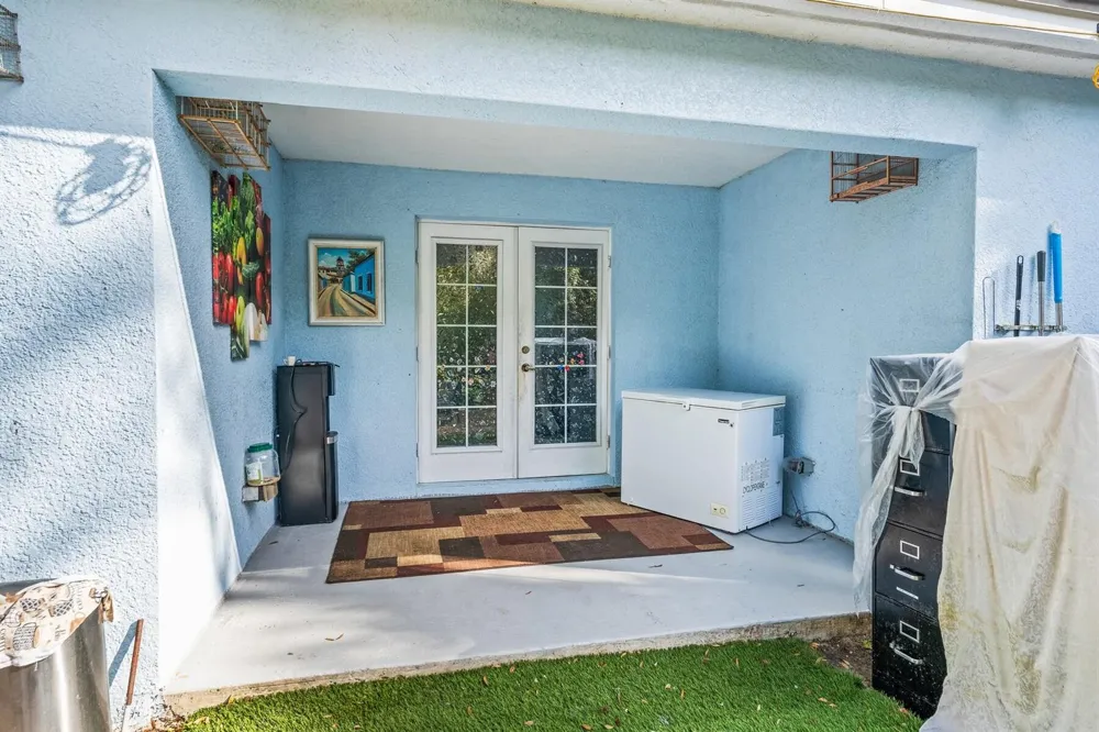 1035 34th Avenue SW Vero Beach, FL 32968