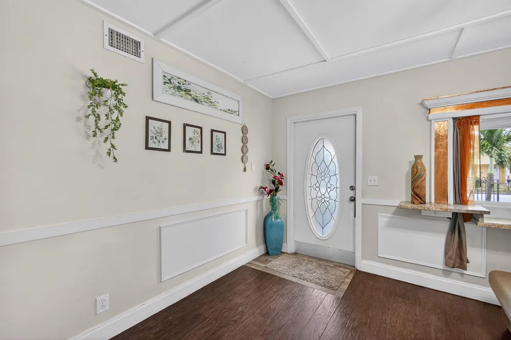 1136 W 7th Street Riviera Beach, FL 33404