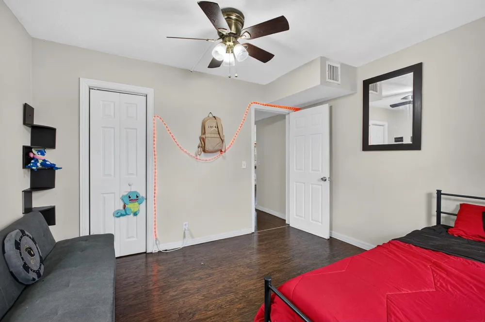 1136 W 7th Street Riviera Beach, FL 33404