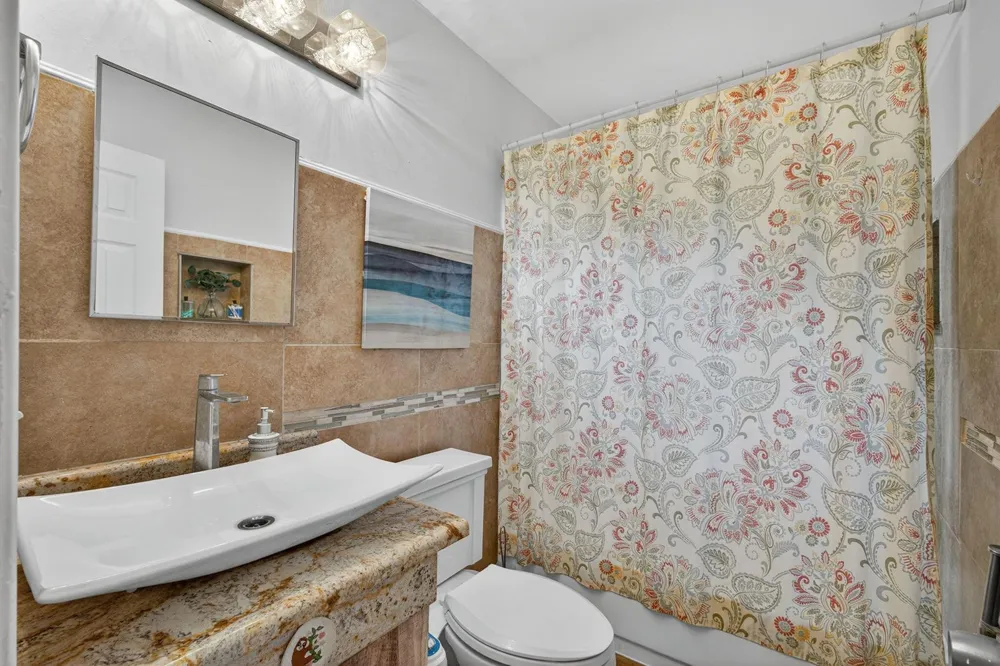 1136 W 7th Street Riviera Beach, FL 33404