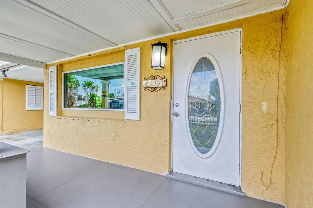 1136 W 7th Street Riviera Beach, FL 33404