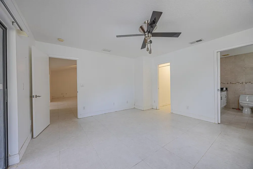 9453 Burlington Place Boca Raton, FL 33434