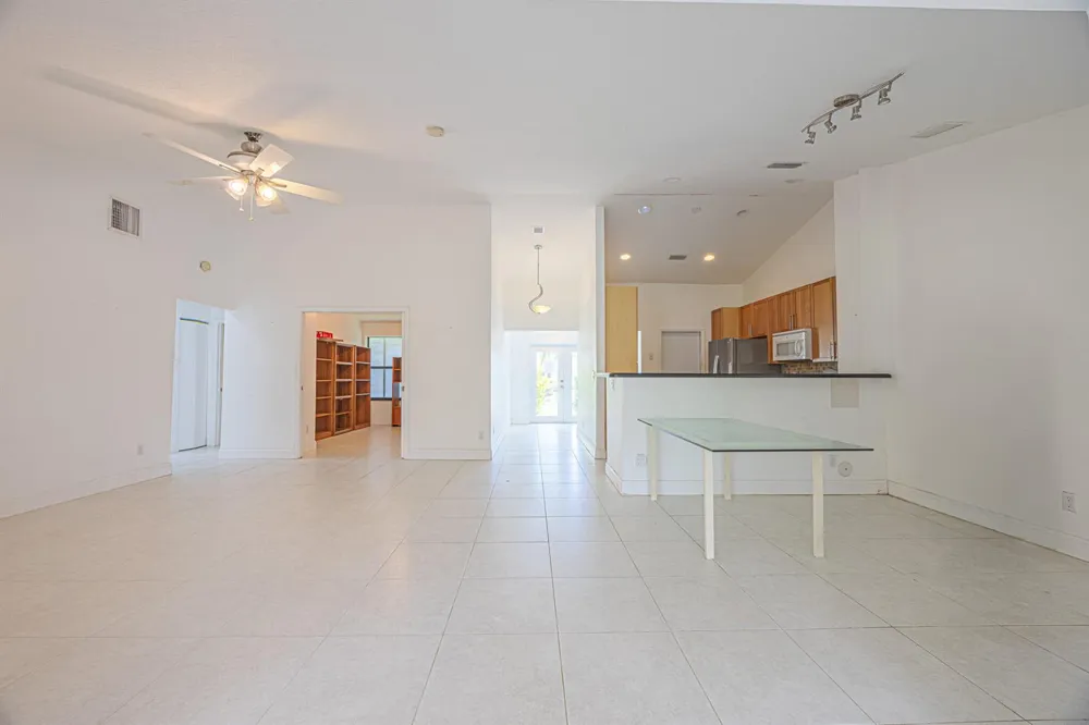 9453 Burlington Place Boca Raton, FL 33434