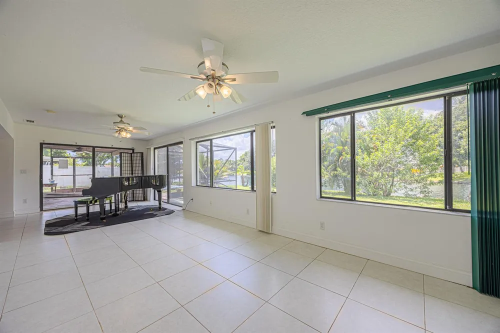 9453 Burlington Place Boca Raton, FL 33434