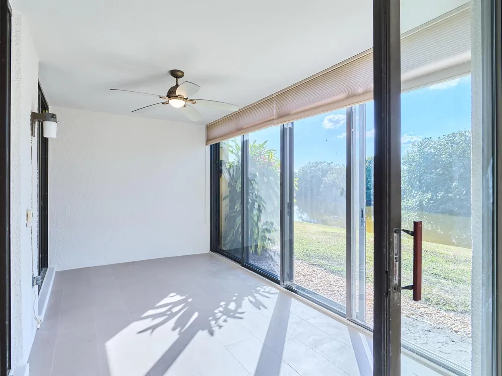 5250 Woodland Lakes Drive #130 Palm Beach Gardens, FL 33418