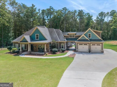 490 Gregory RD