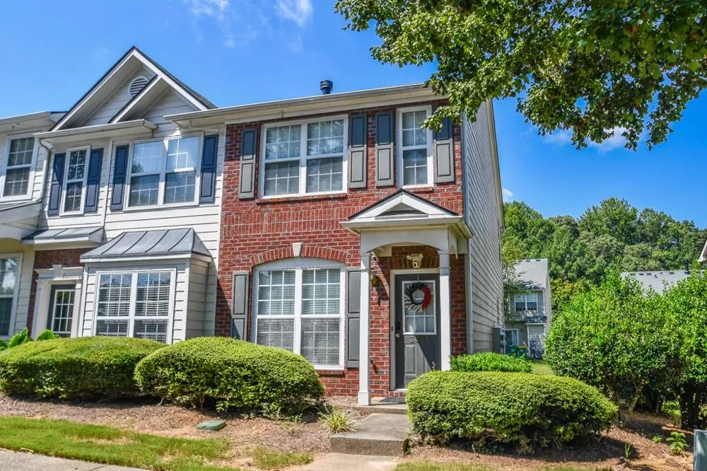 3381 Hidden Cove Circle Peachtree Corners, GA 30092