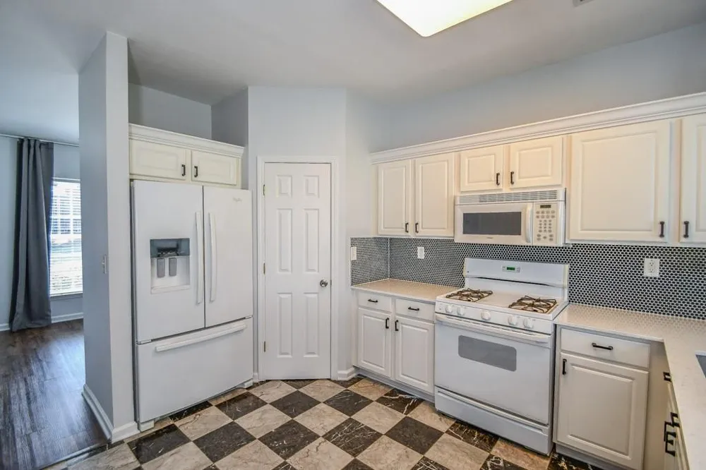 3381 Hidden Cove Circle Peachtree Corners, GA 30092