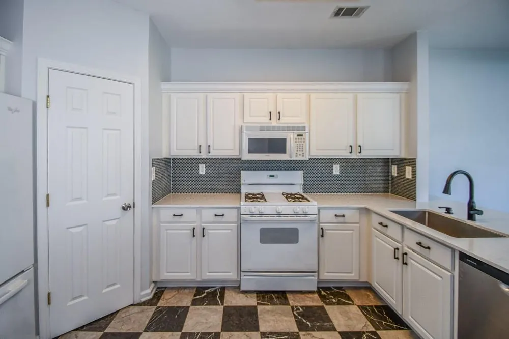 3381 Hidden Cove Circle Peachtree Corners, GA 30092