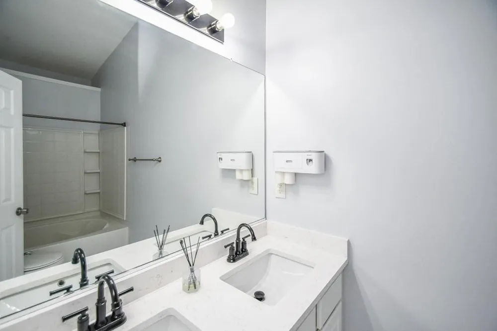 3381 Hidden Cove Circle Peachtree Corners, GA 30092