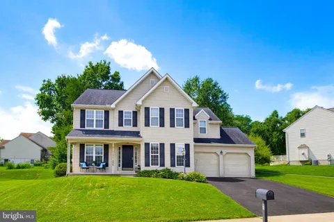 806 SYLVAN ROAD