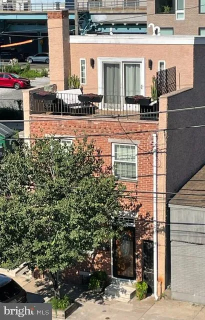 1136 LEOPARD STREET Philadelphia, PA 19123