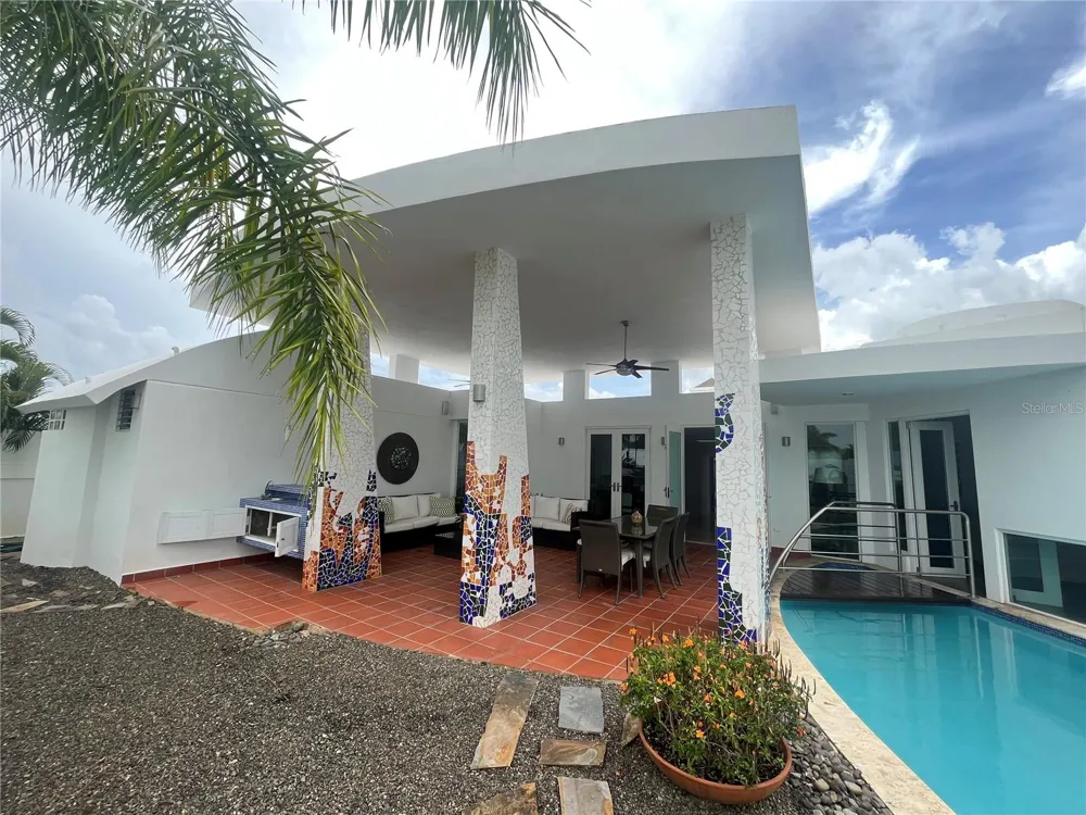 E-8 CLL 7 PASEO MAYOR San Juan, PR 00926