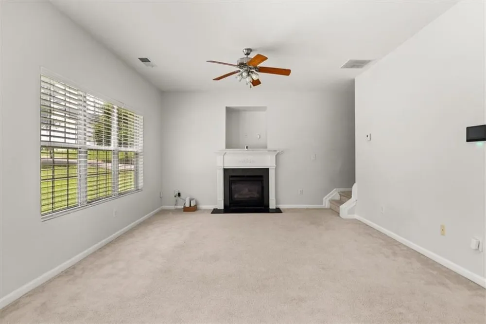 7648 Cozy Lane South Fulton, GA 30213