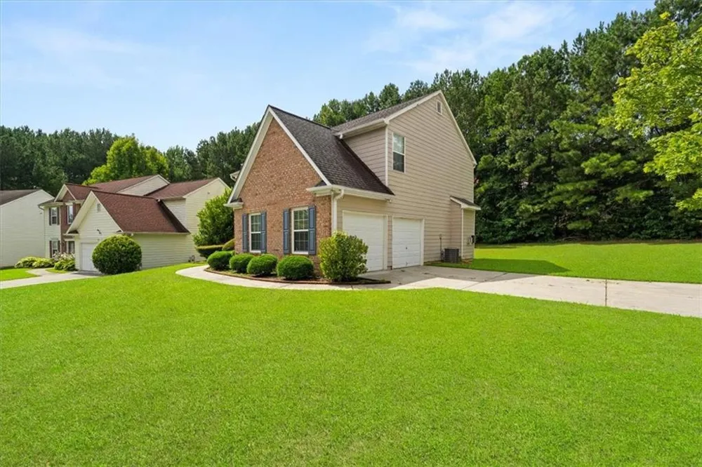 7648 Cozy Lane South Fulton, GA 30213