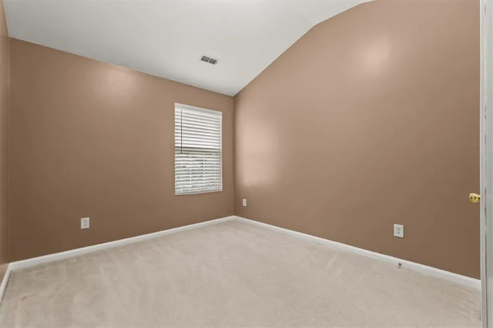 7648 Cozy Lane South Fulton, GA 30213