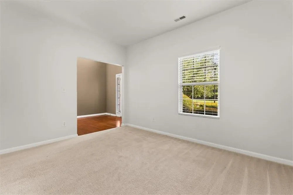 7648 Cozy Lane South Fulton, GA 30213