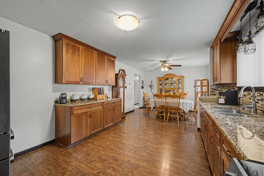7676 Southmoor Drive Monroe, MI 48161