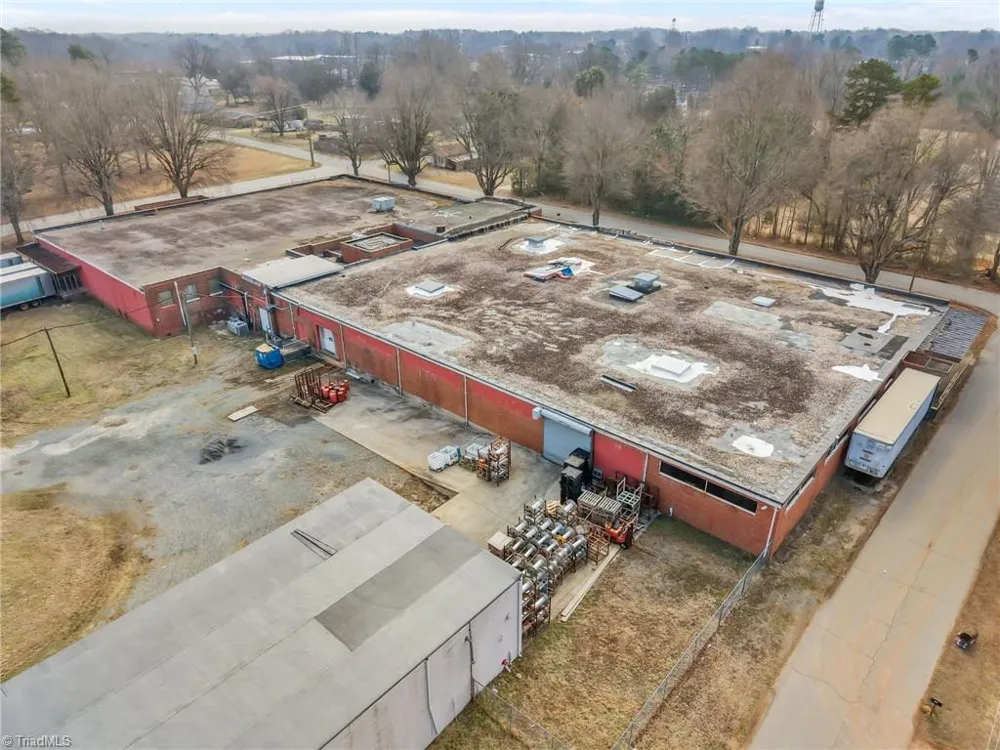 312 Luther Avenue Liberty, NC 27298