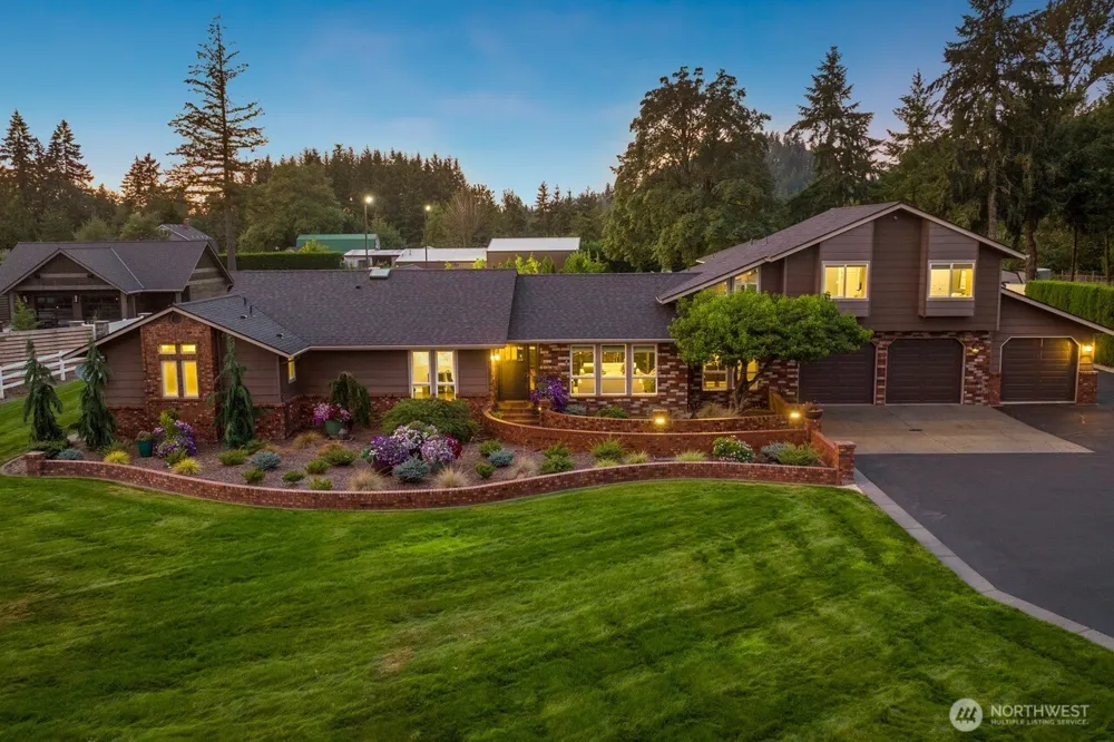 109 Bond Drive Castle Rock, WA 98611