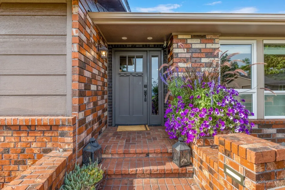 109 Bond Drive Castle Rock, WA 98611