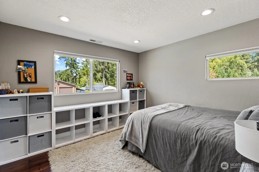 109 Bond Drive Castle Rock, WA 98611