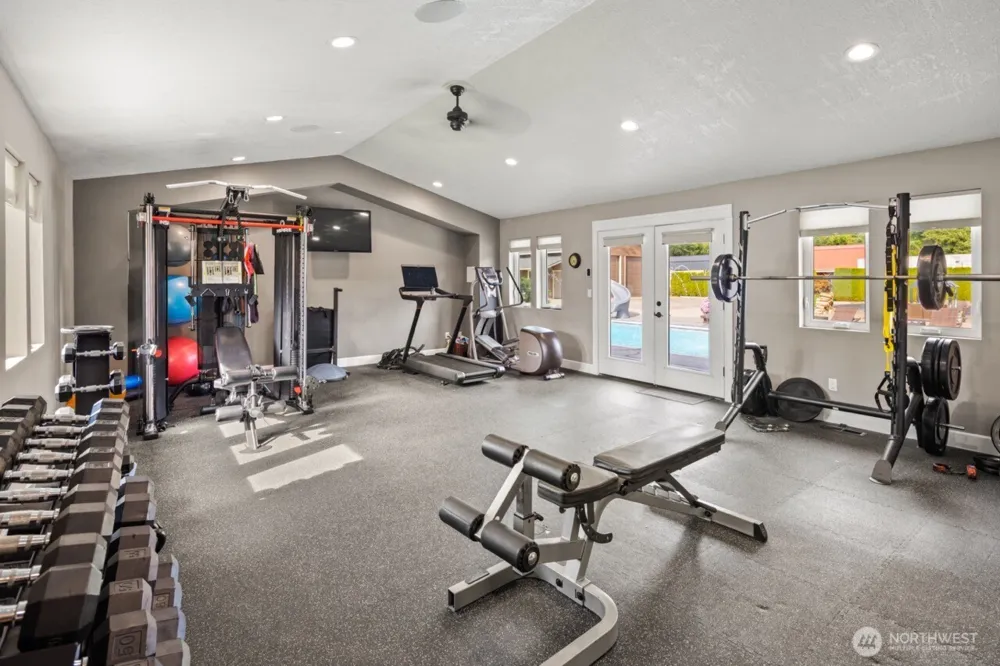 109 Bond Drive Castle Rock, WA 98611