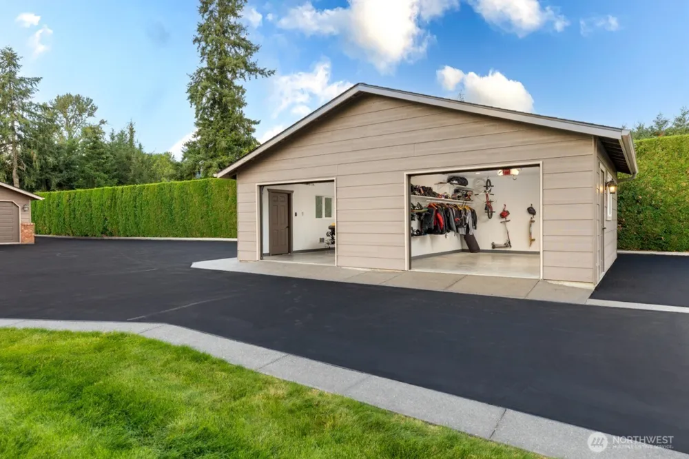 109 Bond Drive Castle Rock, WA 98611