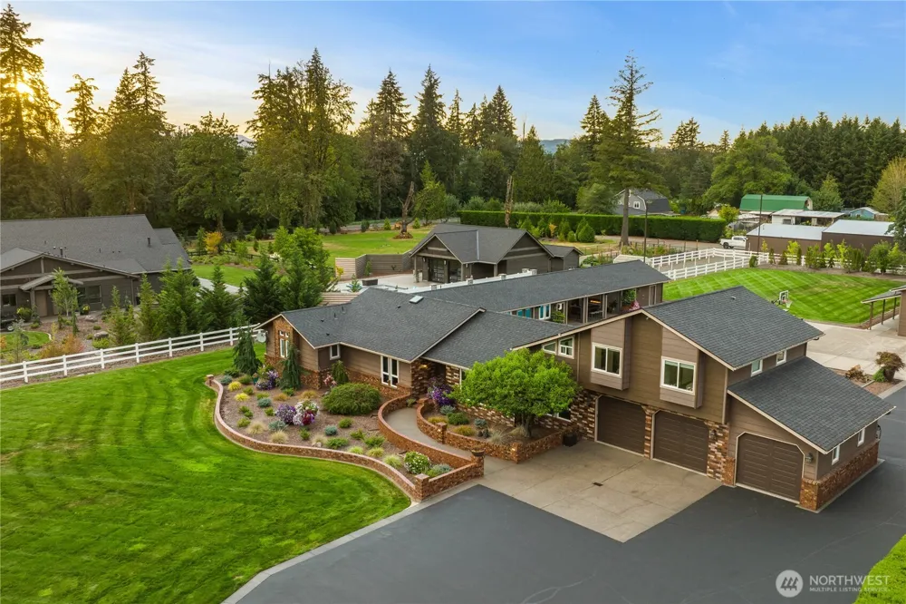 109 Bond Drive Castle Rock, WA 98611