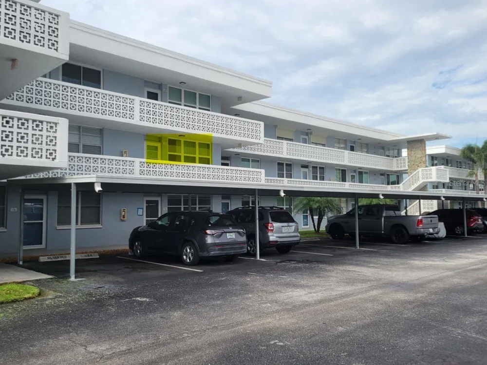 4880 LOCUST STREET NE #235 St Petersburg, FL 33703