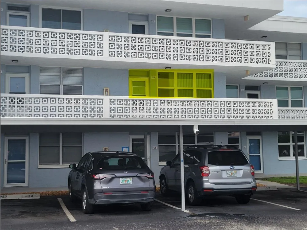 4880 LOCUST STREET NE #235 St Petersburg, FL 33703