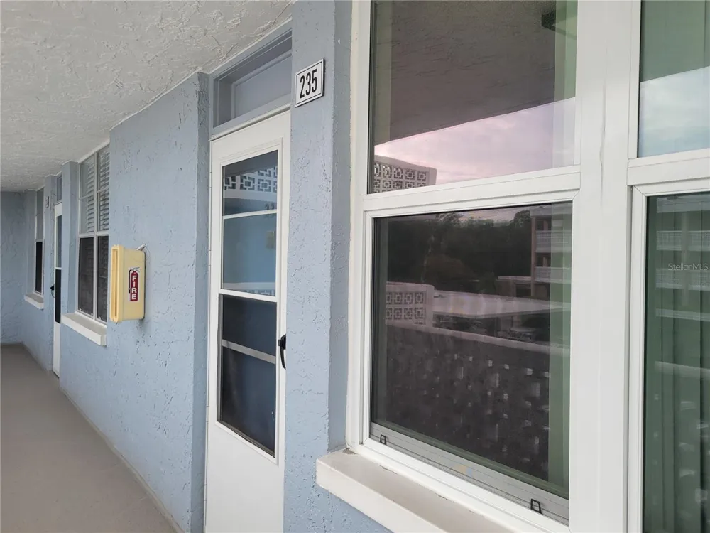 4880 LOCUST STREET NE #235 St Petersburg, FL 33703