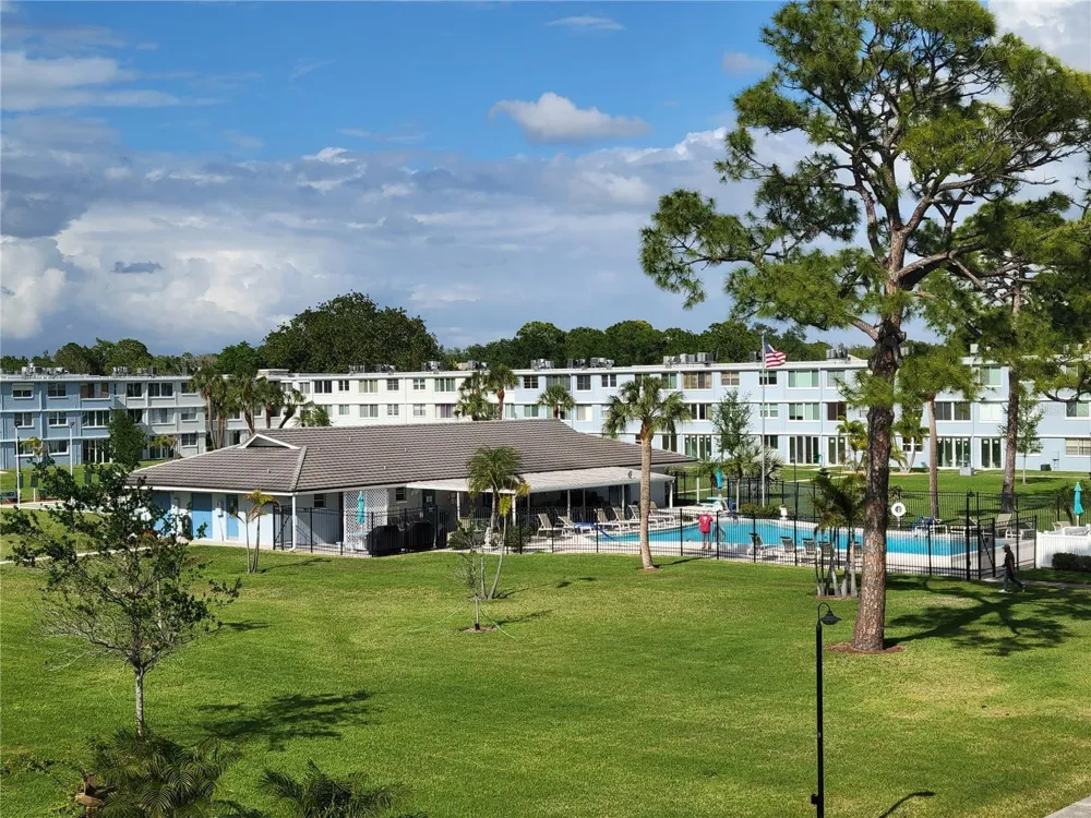 4880 LOCUST STREET NE #235 St Petersburg, FL 33703
