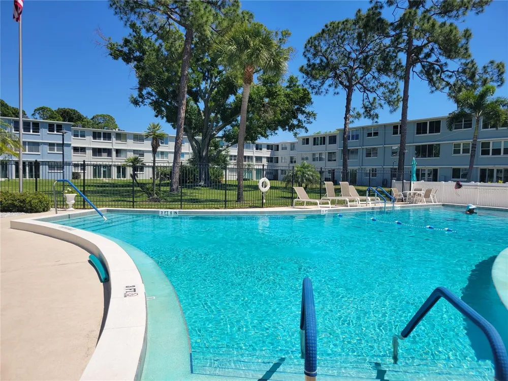 4880 LOCUST STREET NE #235 St Petersburg, FL 33703