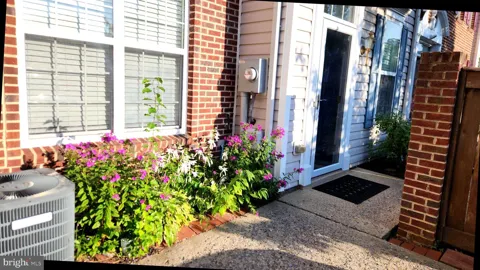 107 SWALLOW POINTE COURT