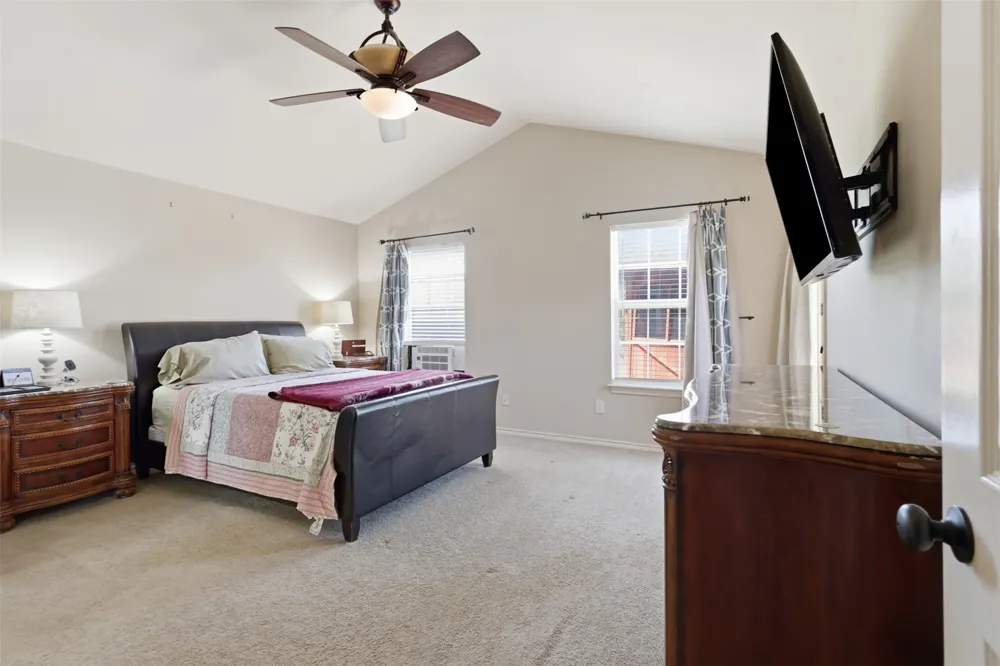 5642 County Road 597 Farmersville, TX 75442