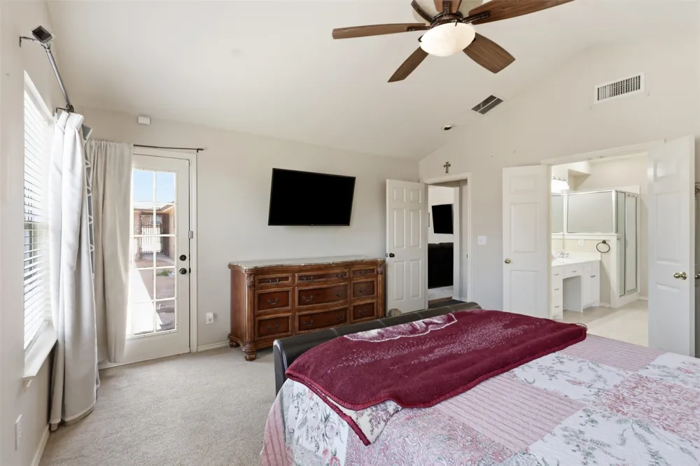 5642 County Road 597 Farmersville, TX 75442