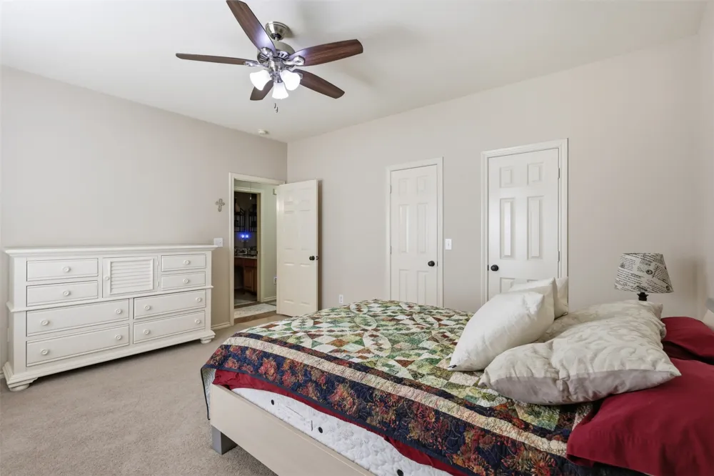 5642 County Road 597 Farmersville, TX 75442