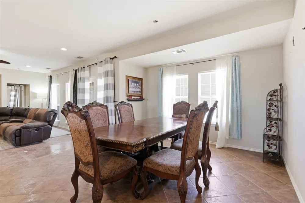 5642 County Road 597 Farmersville, TX 75442