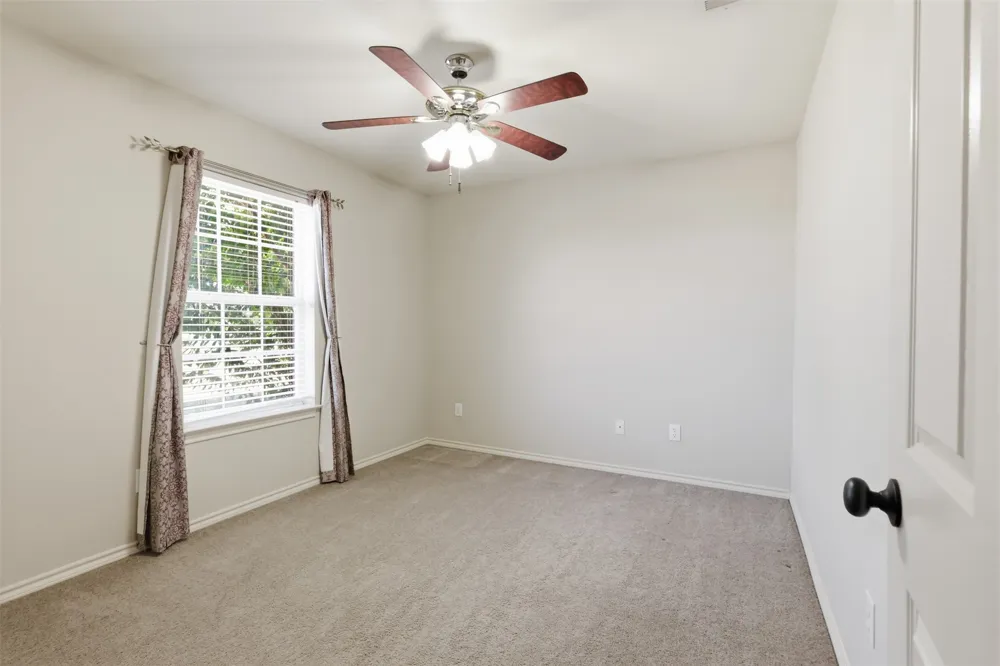 5642 County Road 597 Farmersville, TX 75442