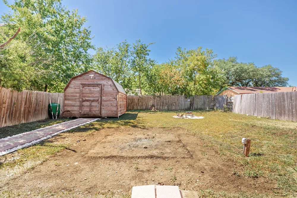 301 W 7th Street Brady, TX 76825