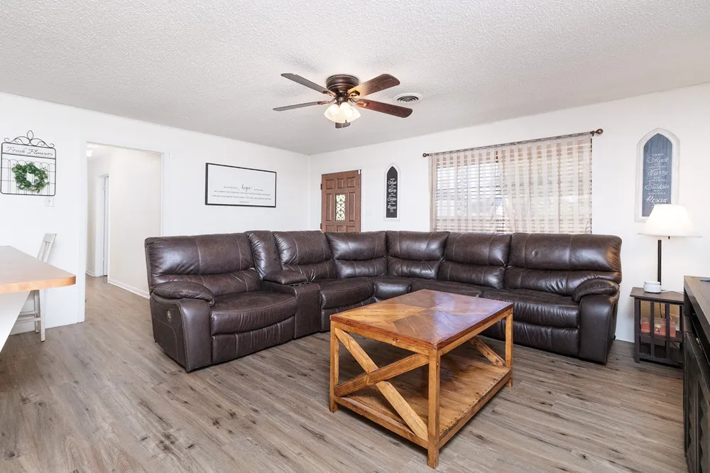 301 W 7th Street Brady, TX 76825