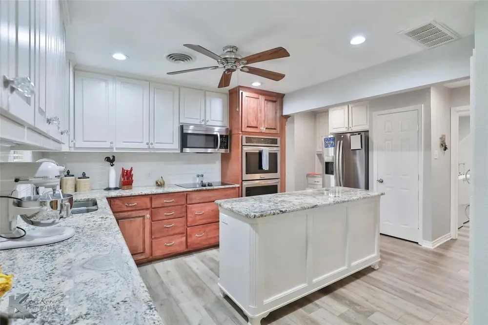 718 Green Valley Drive Abilene, TX 79601