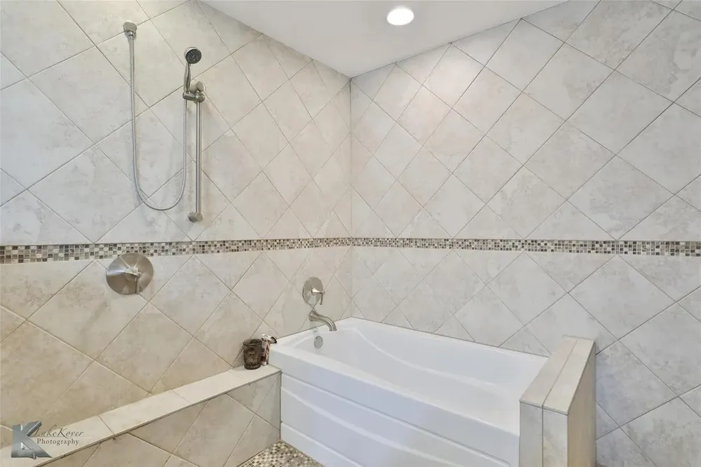 718 Green Valley Drive Abilene, TX 79601